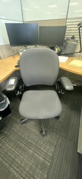[#B13-30] Steelcase Leap V1, Grey