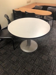 [#C9-115] Communal Table Round 