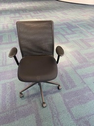 [#B13-80] Black Mesh Task Chair