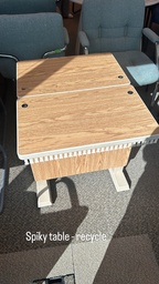 [#C10-70] Spikey Table