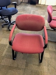 [#B5-13] Red Conference Chair