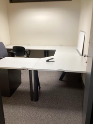 [#E7-146] Desk, 108x106