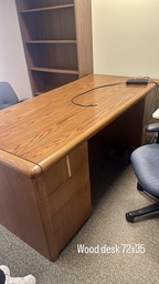 [#E4-47] Wood Desk