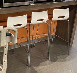 [#B1-2] White Bar Stool