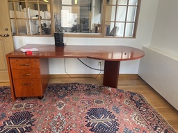 [#E3-74] P Top Straight Desk