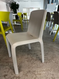 [#B4-6] Chair, grey