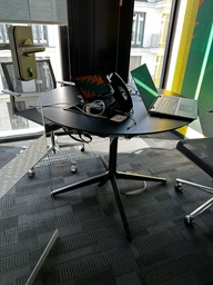 [#C5-74] Round black Table