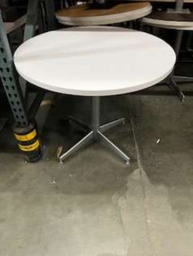 [#C5-23] White Table, Round, 36x29"