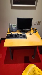 [#C5-21] 30" PC Table