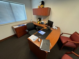 [#E7-30] U-Shaped Desk w/ Overhead Storage