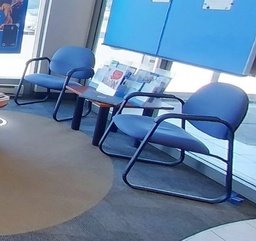 [#B8] Sled Base Guest Chairs