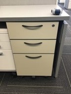 [#D16-17] 3 Drawer Storage Pedestal (15Lx27Hx18P)