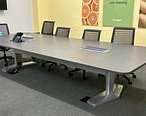 [#C7-17] L 12' X W 5' Conference Table