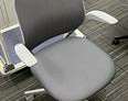 [#B13-64] Desk Chair