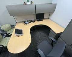 [#E7-80] H 28 X W 72 X D 96 U-Shape Desk (RR)