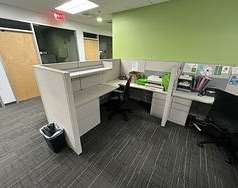 [#A2-81] Workstation (H 28 X W 96 X W 72 - Panels 54"H)