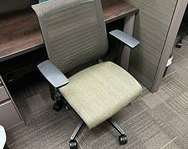 [#B13-138] Desk Chair