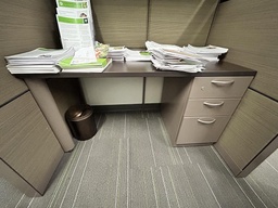 [#E3-125] Desk