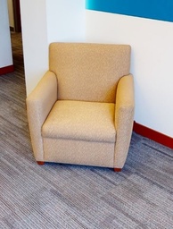 [#B12] Beige Lounge Chairs