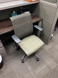 [#B13-178] Desk Chair