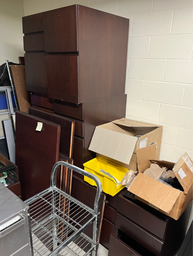 [#D17-130] Wood Pedestal