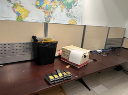 [#E4-133] Wood Desk with 2 pedestal