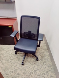 [#B13-806] Haworth Very Black Task Chair