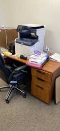[#E3-1002] 47”30”29” 3 drawer desk