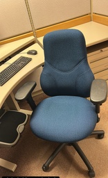 [#B13-18] Global Blue Task Chair