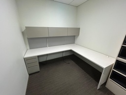 [#E8-24] L-Shape Private Office - Metal