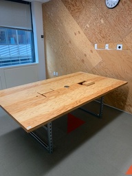 [#C8-2] Small Conference Table