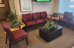 [#B8] Lobby Setup - 5 Connected Chairs with Tables in Corners (1 Unit)