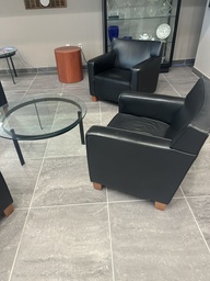 [#B12] Black Leather Lounge Chairs