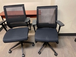 [#B13-3] Task Chair Steelcase Think (Qty: 2)