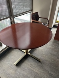 [#C9-28] Round Table 42'' (Qty: 4)