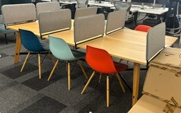 [#C4-279] Table - wood 6 ppl 84x36