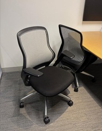[#B13-2] Knoll Generation Chair in Black