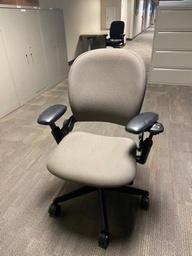 [#B13-62] Taskchair Steelcase Leap V1 Tan (Qty: 14)