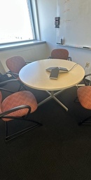 [#C4-74] Round Table 42"