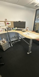 [#E10-85] Adjustable Height Desk (RH) 47” x 76”