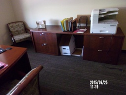 [#D5-27] Knoll Credenza With 2, 2 Drawer Laterals