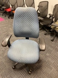 [#B13-2] Task Chairs with Arms