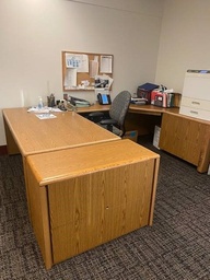[#E6] Desk 4