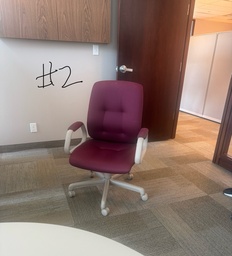 [#B13-2] red/green task chairs