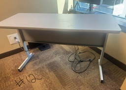 [#E2-12] Desk - No Pedestals