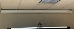 [#F3-40] Projector Screen