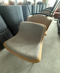 [#B12-45] Blue Dot Lounge