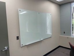 [#F4-11] Glass Board (photo representation)