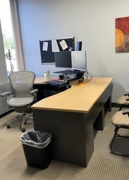 [#E6-24] L-Shaped Wood Top/Metal Base Double Ped Desk FAIR (photo representation)