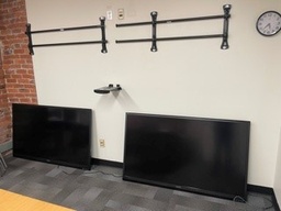 [#H16-13] TV, Sharp, 55", with wall-mount